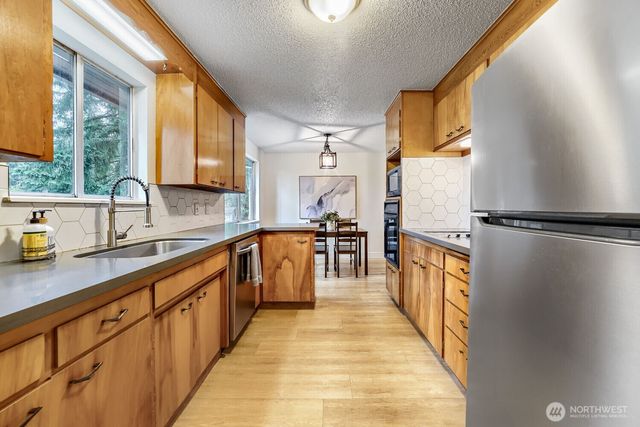 11502 93rd Avenue SW, Lakewood, WA 98498