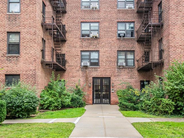 470 N Broadway B34, Yonkers, NY 10701
