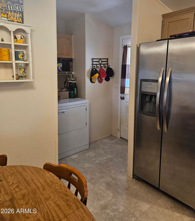 Image 12 of property listing at 585 S Shallow Brook Loop, Sierra Vista, AZ 85635