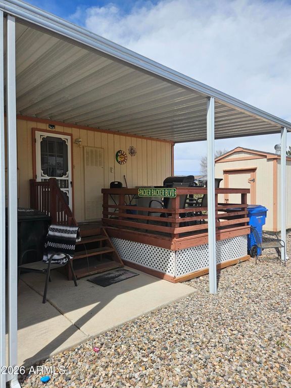 Image 27 of property listing at 585 S Shallow Brook Loop, Sierra Vista, AZ 85635