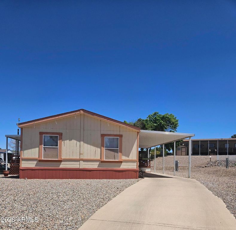 Image 28 of property listing at 585 S Shallow Brook Loop, Sierra Vista, AZ 85635