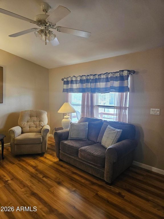 Image 6 of property listing at 585 S Shallow Brook Loop, Sierra Vista, AZ 85635