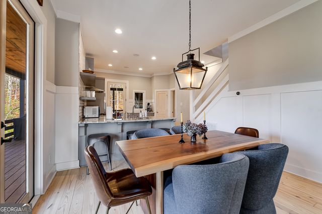 258 Turtle Cove, Clayton, GA 30525