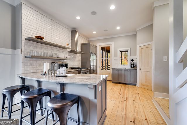 258 Turtle Cove, Clayton, GA 30525