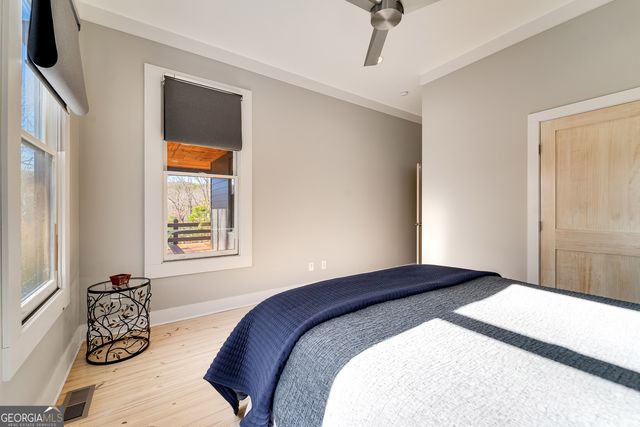 258 Turtle Cove, Clayton, GA 30525