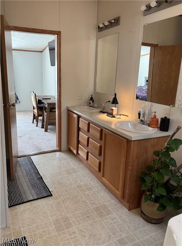 28240 Osborne Road, Coolville, OH 45723