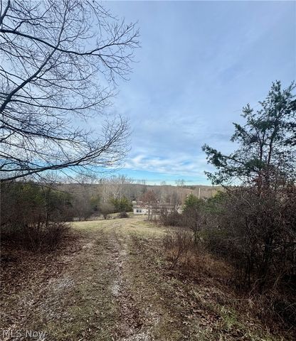 28240 Osborne Road, Coolville, OH 45723