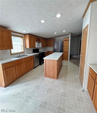 28240 Osborne Road, Coolville, OH 45723