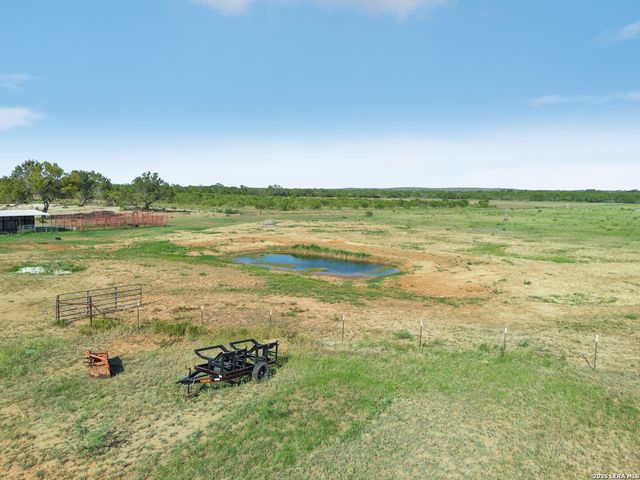 9009 Farm to Market 462 S., Hondo, TX 78861
