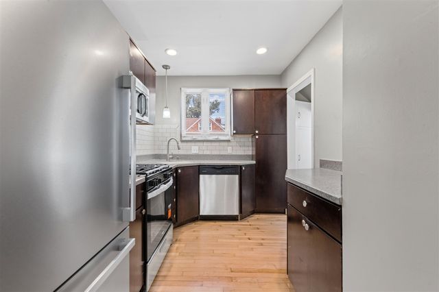 555 N Martha Street, Dearborn, MI 48128