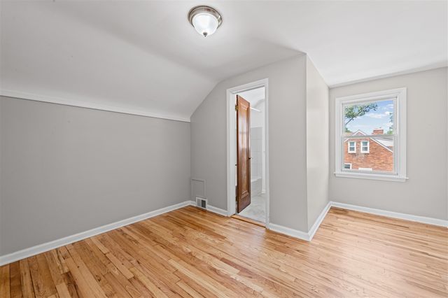 555 N Martha Street, Dearborn, MI 48128