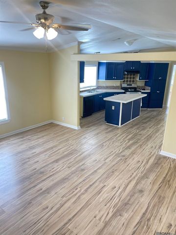 6630 Hwy 1, Belle Rose, LA 70341