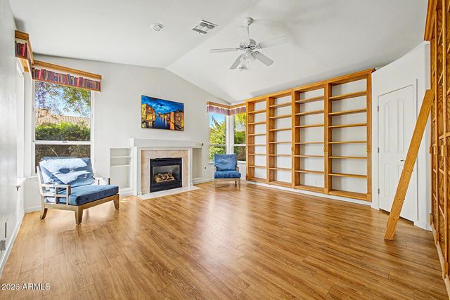 7192 W DREYFUS Drive, Peoria, AZ 85381
