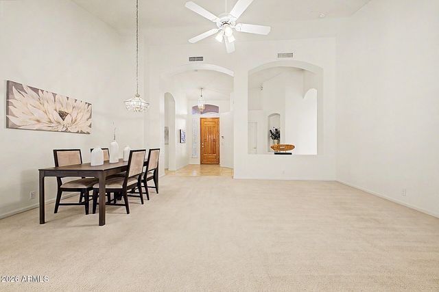 7192 W DREYFUS Drive, Peoria, AZ 85381