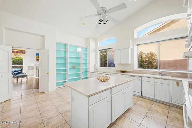 7192 W DREYFUS Drive, Peoria, AZ 85381