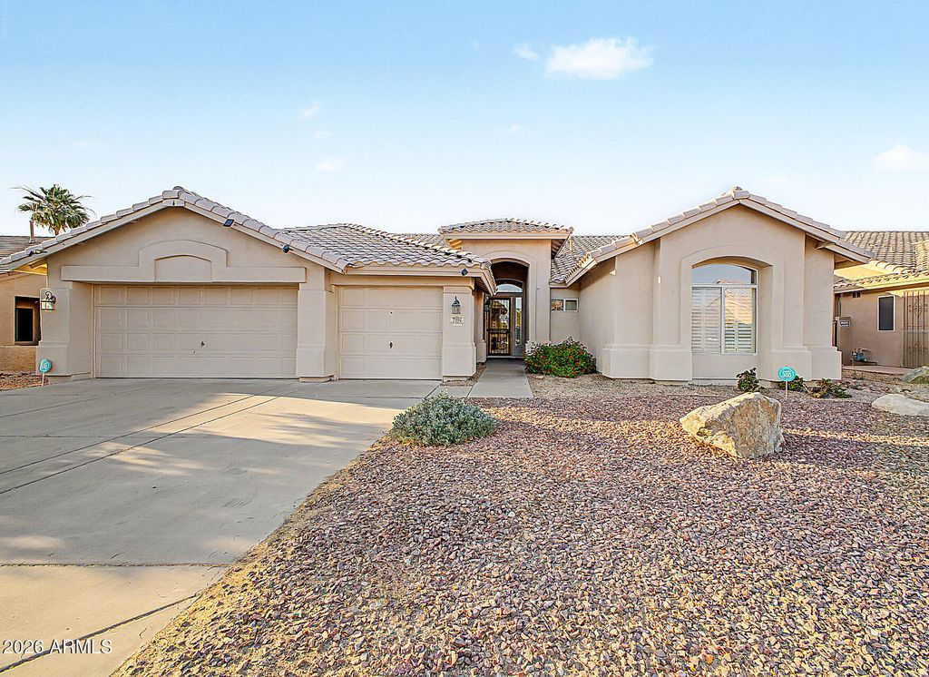 7192 W DREYFUS Drive, Peoria, AZ 85381