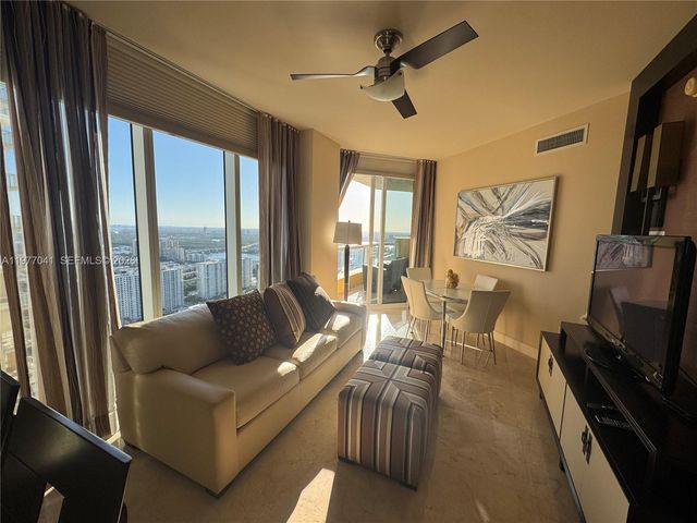 17875 Collins Ave 4306, Sunny Isles Beach, FL 33160