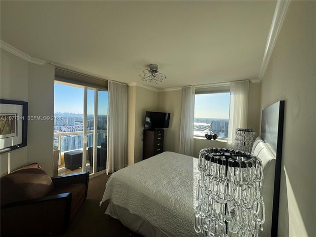 17875 Collins Ave 4306, Sunny Isles Beach, FL 33160