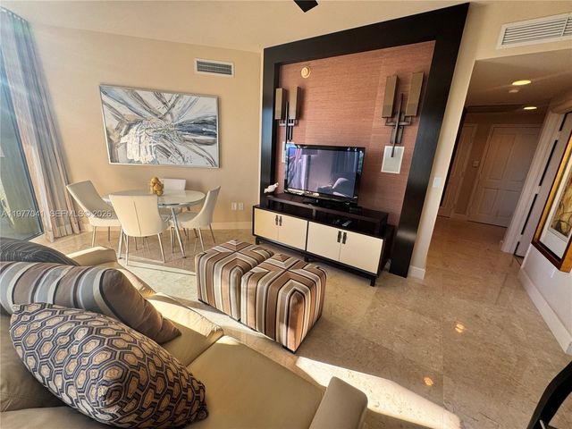 17875 Collins Ave 4306, Sunny Isles Beach, FL 33160