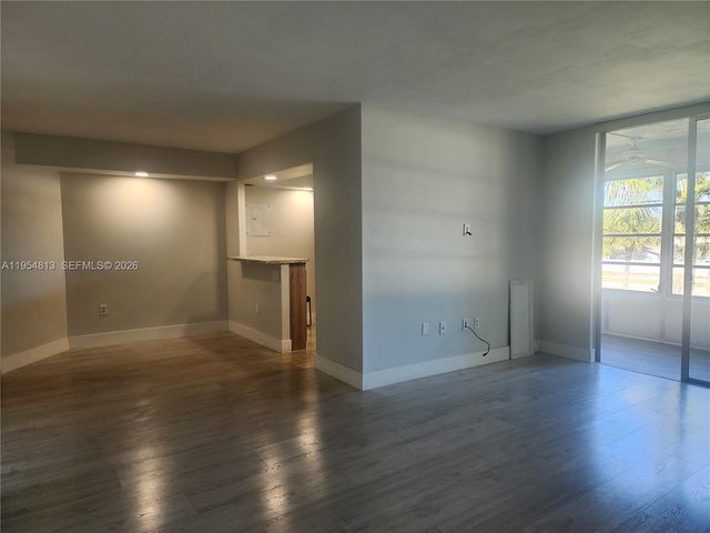 9101 Lime Bay Blvd 305, Tamarac, FL 33321