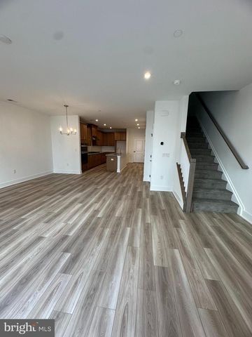 10102 DONATELLO, Princeton, NJ 08550