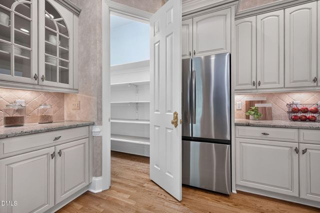 805 Dominion Hill Drive, Cary, NC 27519
