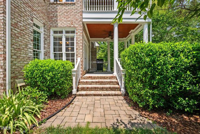 805 Dominion Hill Drive, Cary, NC 27519