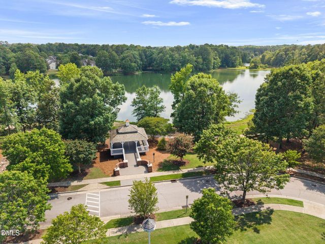 805 Dominion Hill Drive, Cary, NC 27519