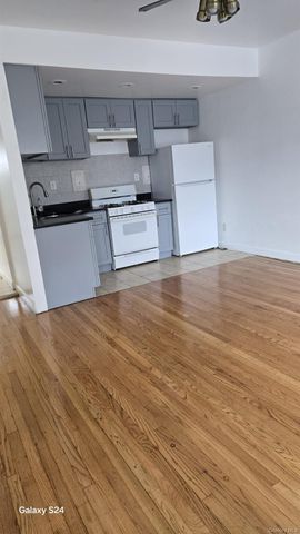 50-22 43rd Street, Woodside, NY 11377