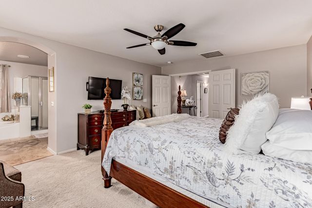 34498 N APPALOOSA Way, San Tan Valley, AZ 85144