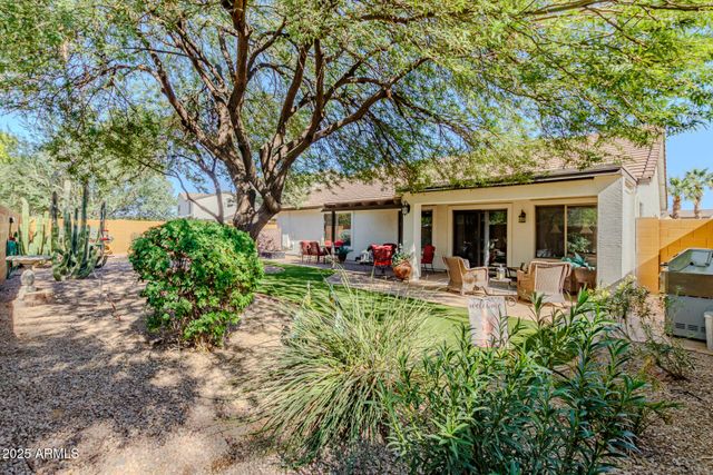 34498 N APPALOOSA Way, San Tan Valley, AZ 85144