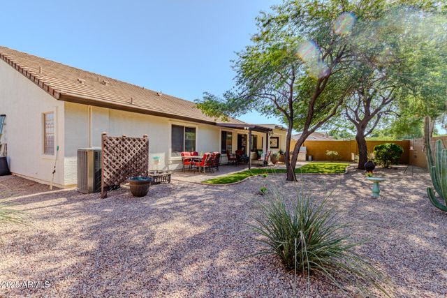 34498 N APPALOOSA Way, San Tan Valley, AZ 85144