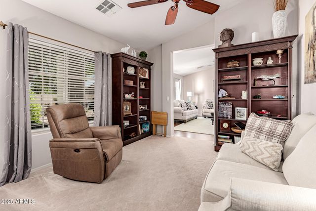 34498 N APPALOOSA Way, San Tan Valley, AZ 85144