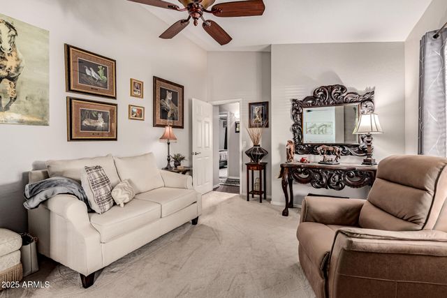 34498 N APPALOOSA Way, San Tan Valley, AZ 85144