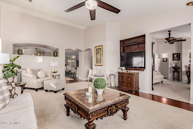 34498 N APPALOOSA Way, San Tan Valley, AZ 85144