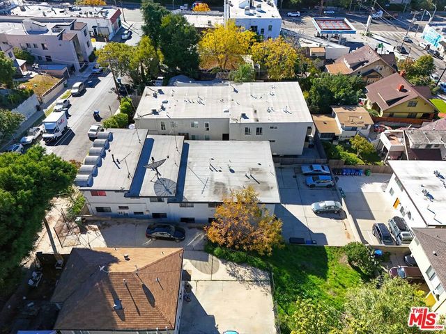 1331 Sutherland Street, Los Angeles, CA 90026