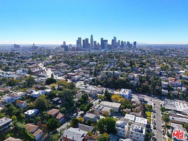 1331 Sutherland Street, Los Angeles, CA 90026