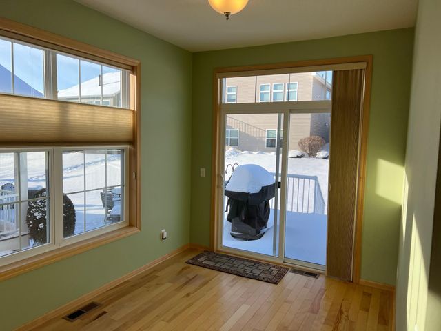 7425 Peony Lane N, Maple Grove, MN 55311