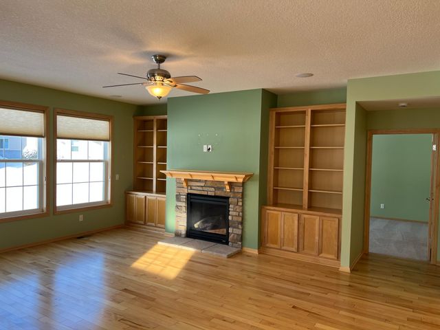 7425 Peony Lane N, Maple Grove, MN 55311