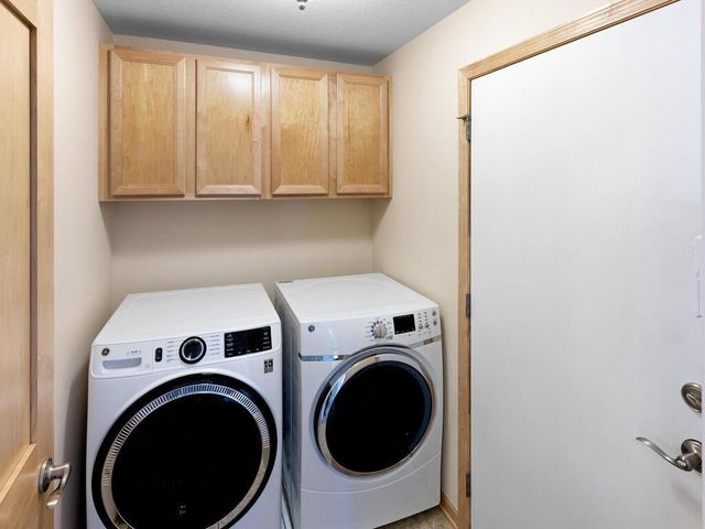 7425 Peony Lane N, Maple Grove, MN 55311