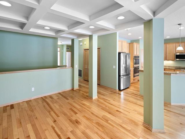 7425 Peony Lane N, Maple Grove, MN 55311