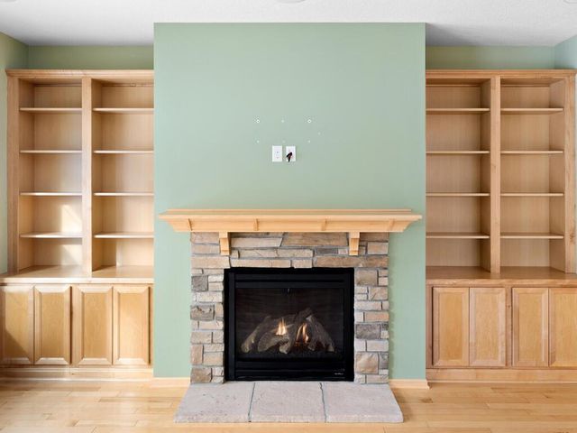 7425 Peony Lane N, Maple Grove, MN 55311