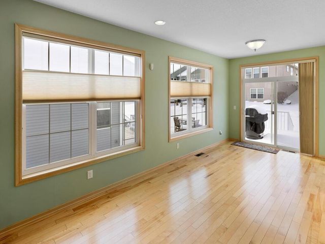 7425 Peony Lane N, Maple Grove, MN 55311