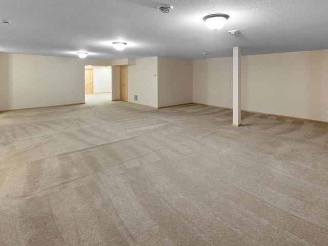 7425 Peony Lane N, Maple Grove, MN 55311