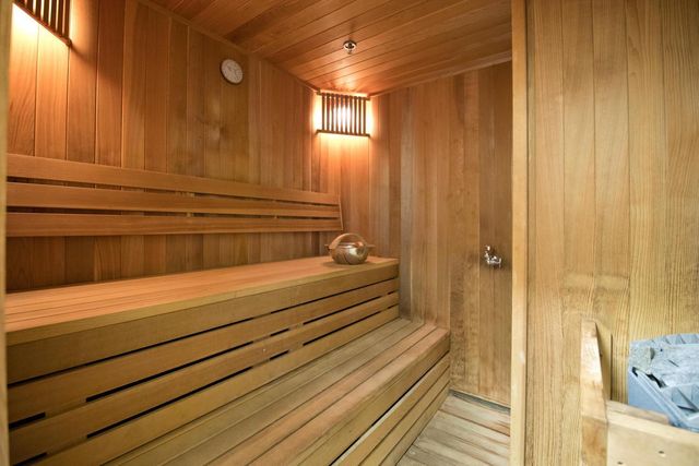 7425 Peony Lane N, Maple Grove, MN 55311