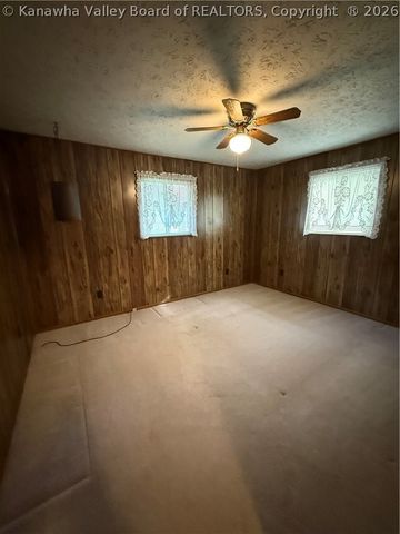 5269 Hewett Circle, Hewett, WV 25108