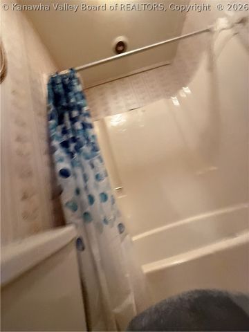 5269 Hewett Circle, Hewett, WV 25108