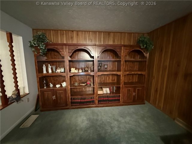 5269 Hewett Circle, Hewett, WV 25108