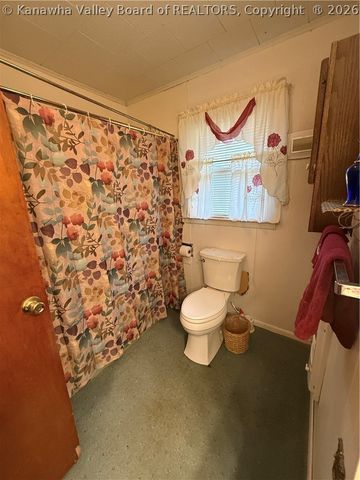 5269 Hewett Circle, Hewett, WV 25108