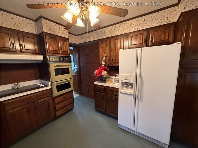 5269 Hewett Circle, Hewett, WV 25108